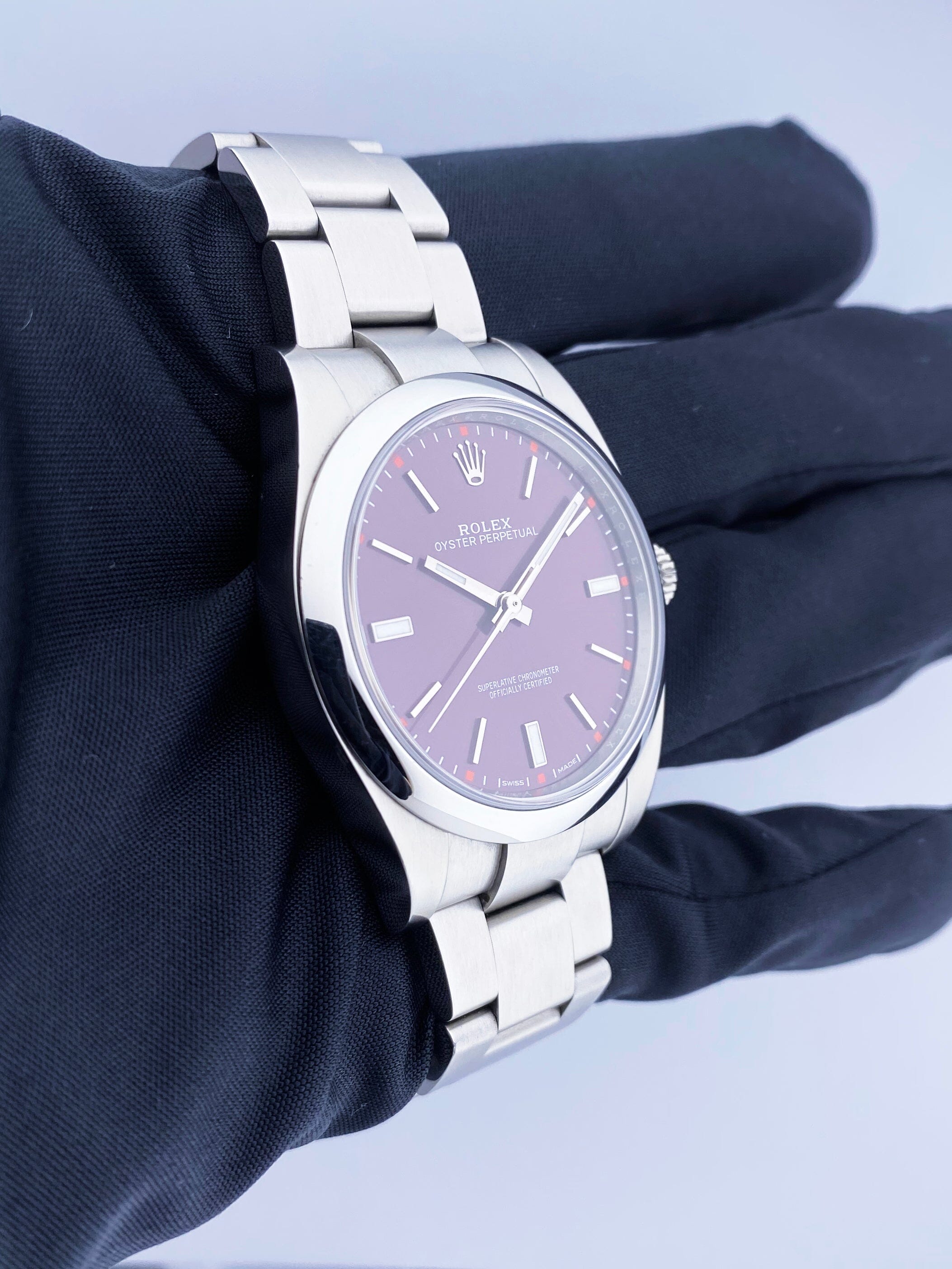 Rolex Oyster Perpetual 114300 Red Grape Dial Mens Watch Box Papers