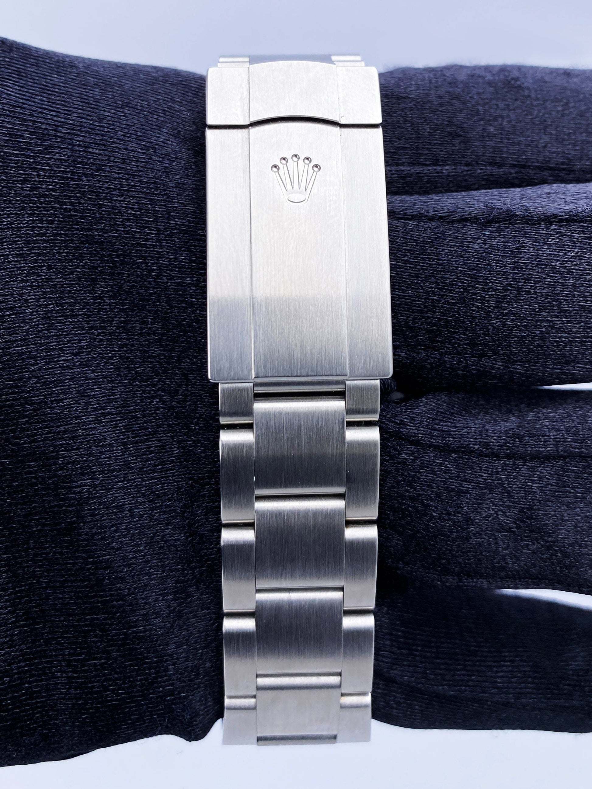 Rolex Oyster Perpetual 126000 Blue Dial Mens Watch Box Papers - Virtual