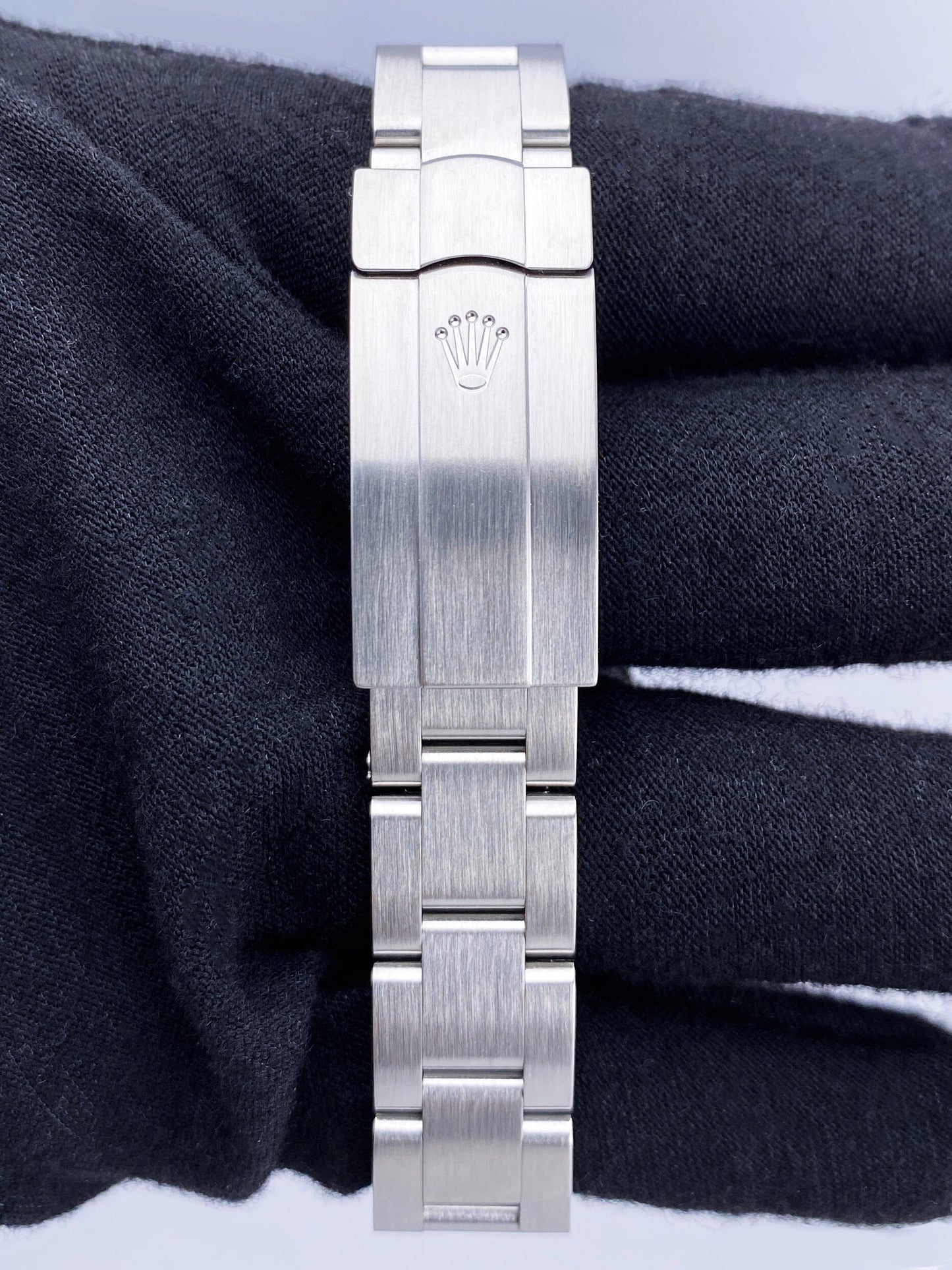 R276200EK_8 copy.jpg