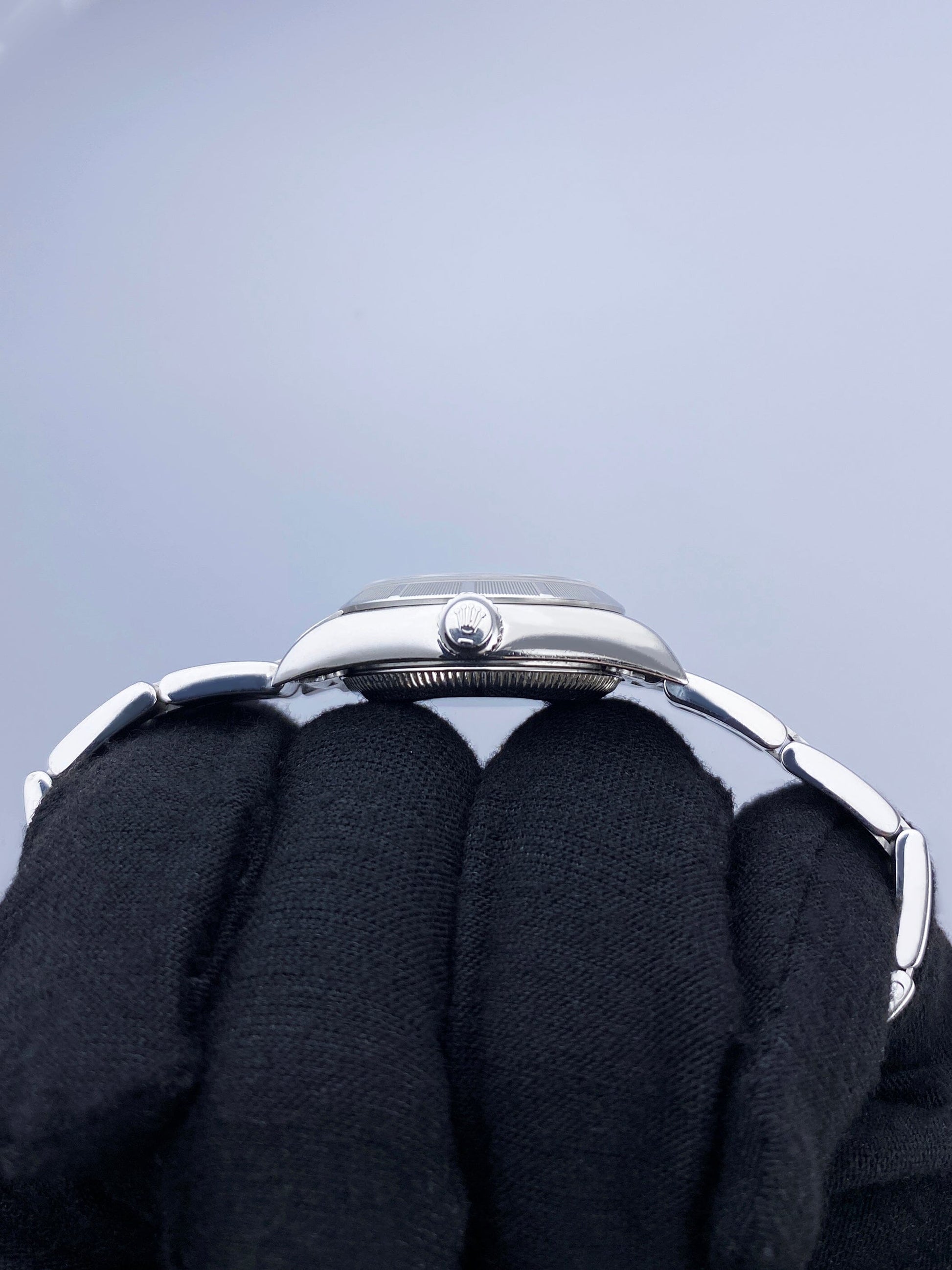 R76030SVIO2002-1_4 copy.jpg