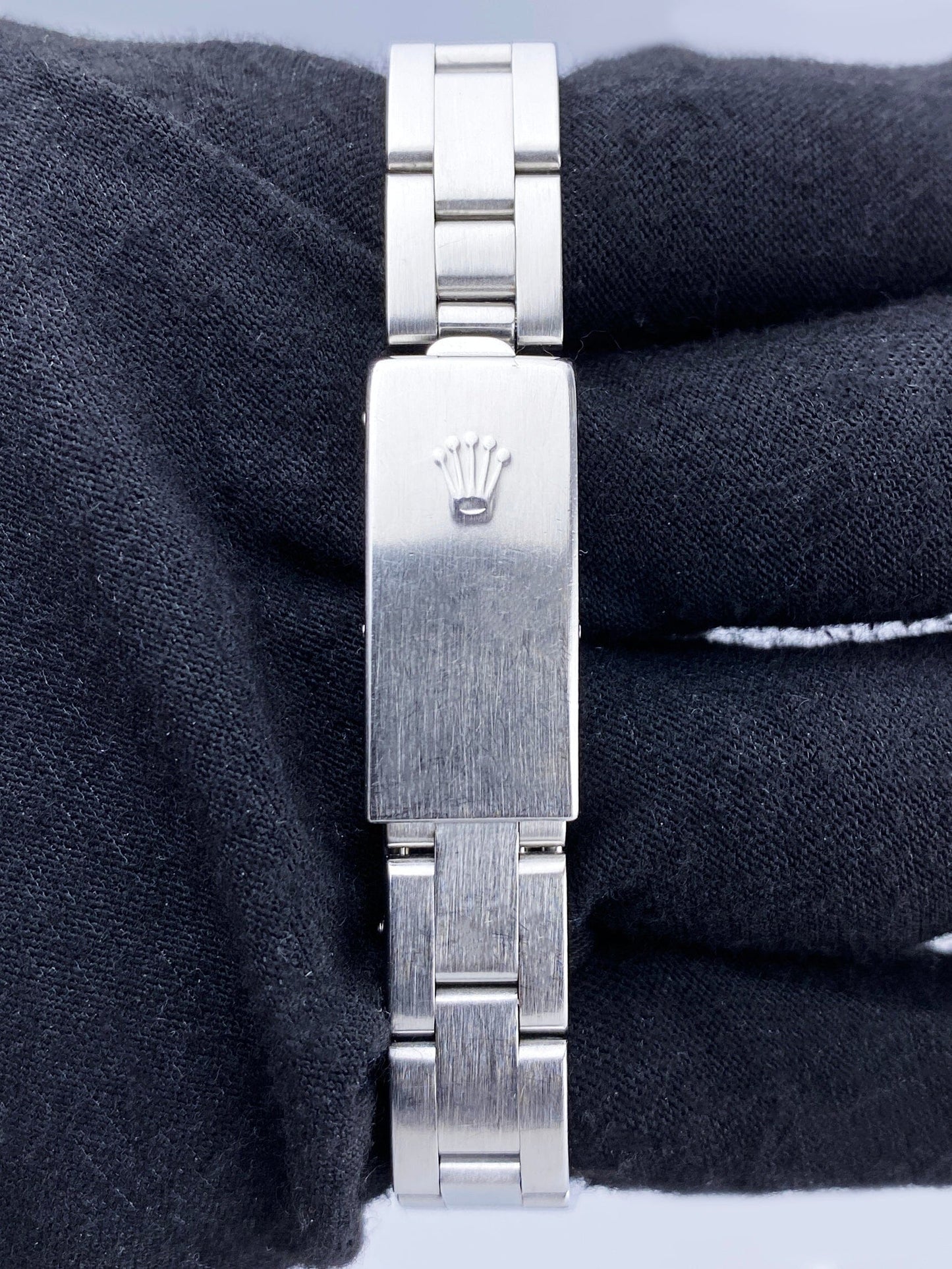 R76030SVIO2002-1_7 copy.jpg