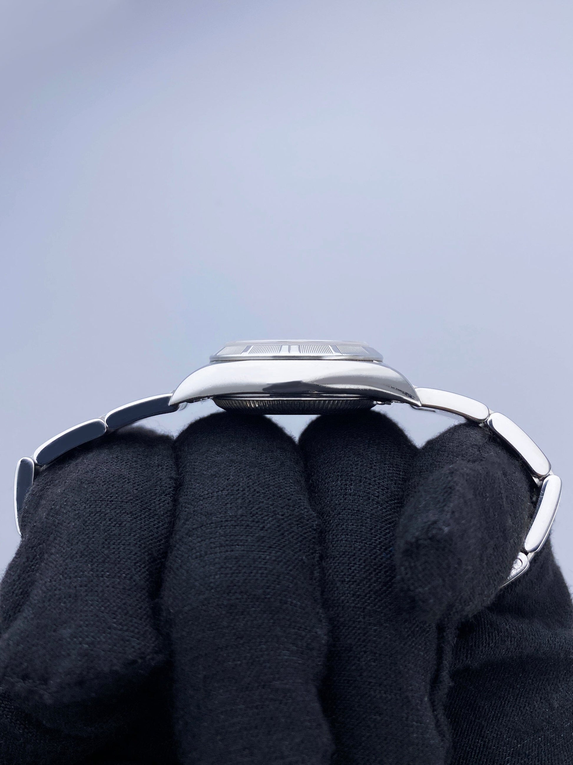 R76030SVIO2002-1_5 copy.jpg