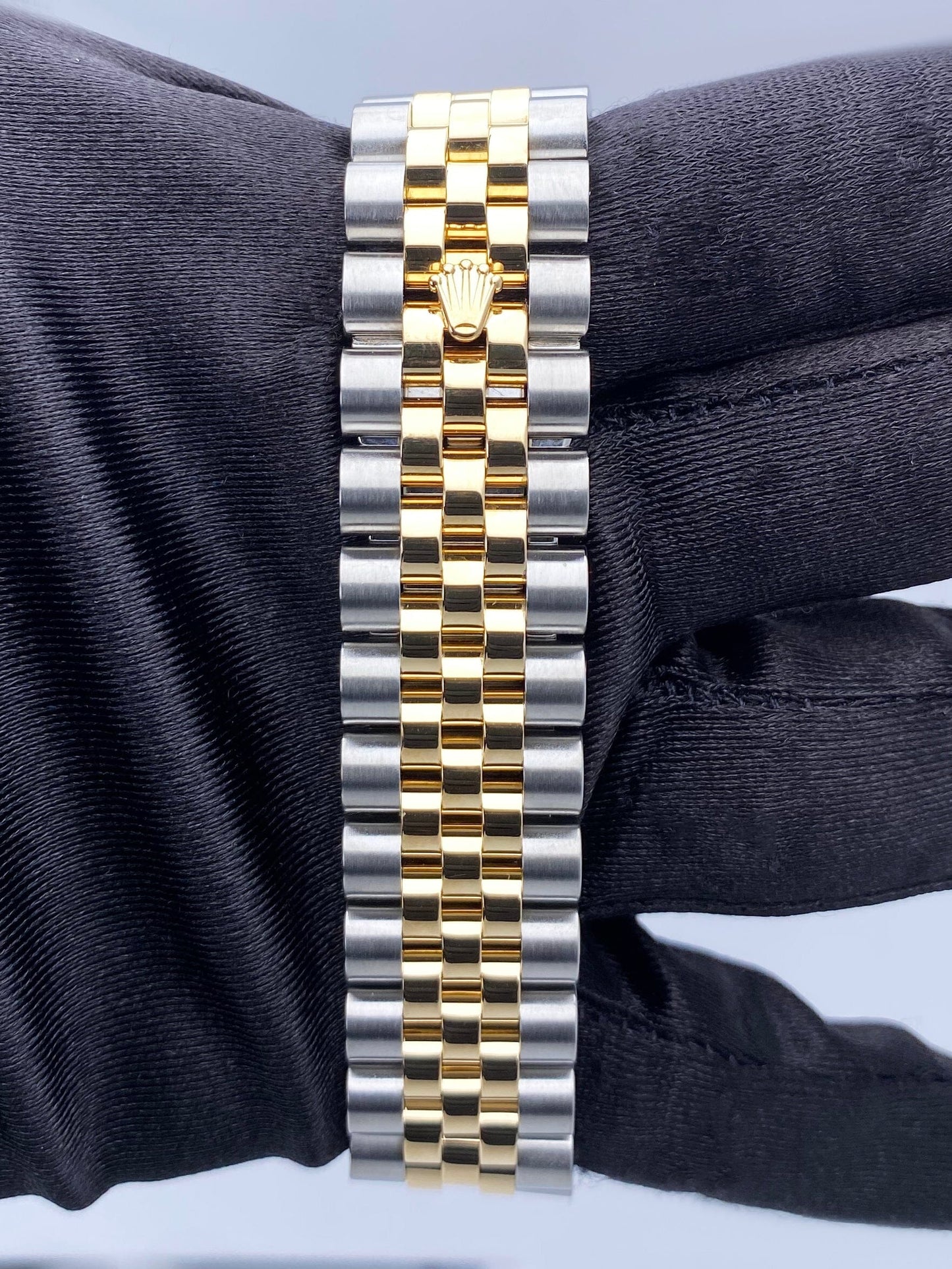 R116233CPDJ2005-1_president two tone_7.jpg