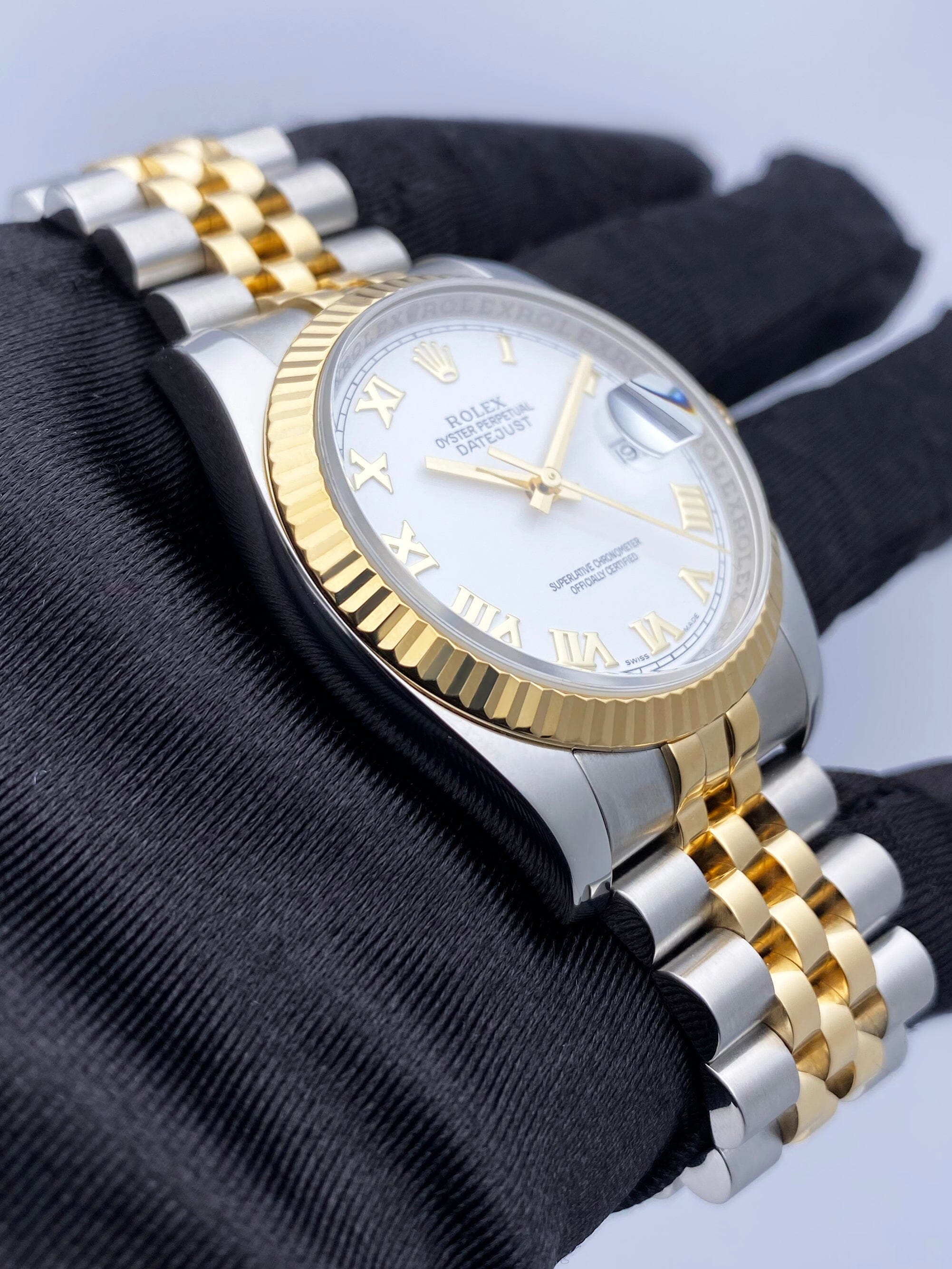 Rolex Oyster Perpetual Datejust 116233 White Dial Mens Watch – Phigora