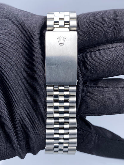 Rolex Oyster Perpetual Datejust 16220 Silver Dial Mens Watch - Watches