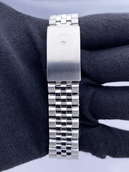 Rolex Oyster Perpetual Datejust 16220 Silver Dial Mens Watch - Watches