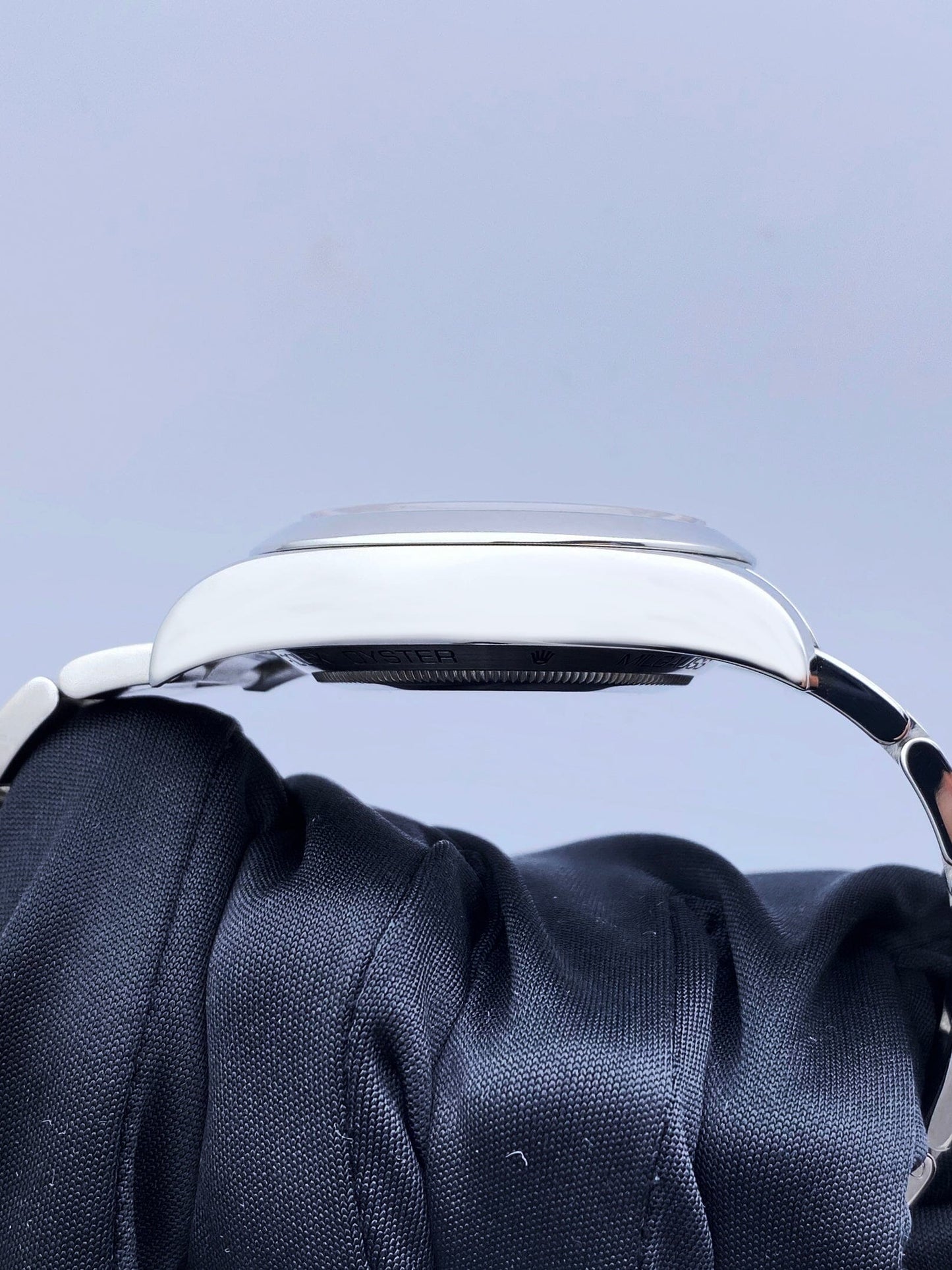 R02242205X_5 copy.jpg