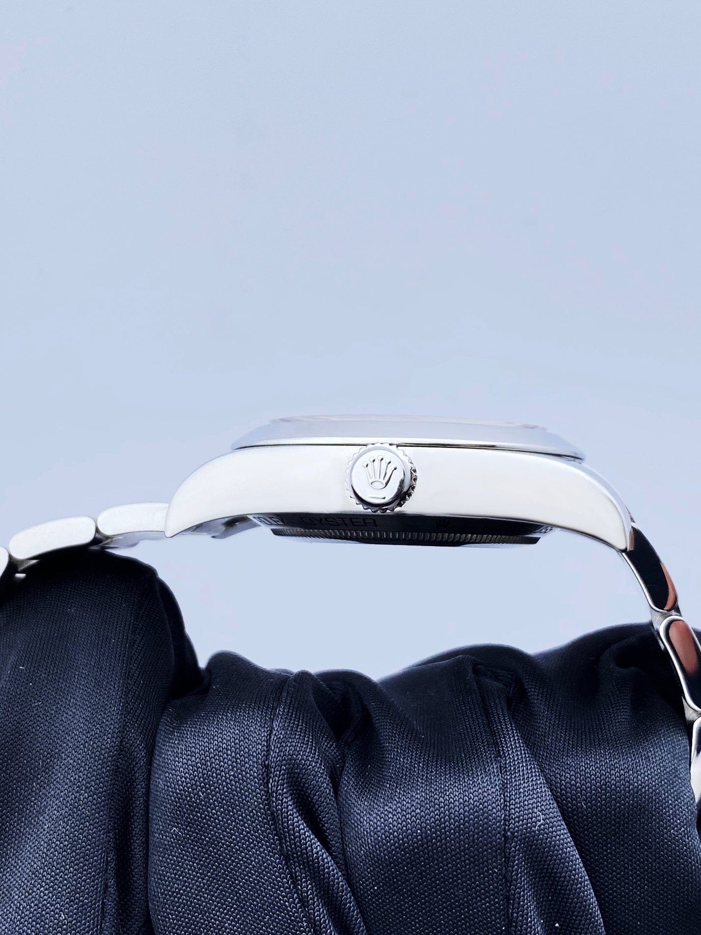 R02242205X_4 copy.jpg