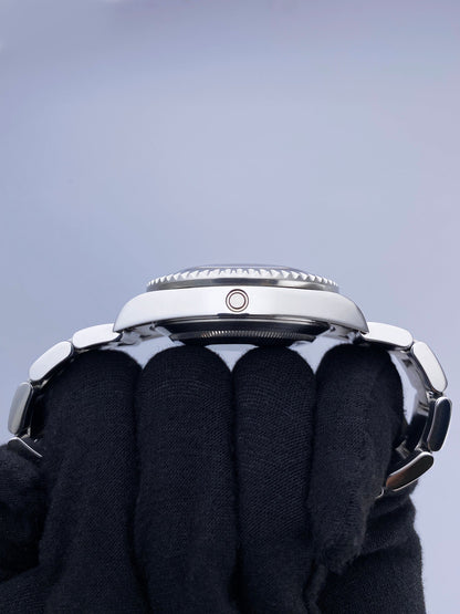 Rolex Oyster Perpetual Sea-Dweller 16600 Mens Watch - Watches
