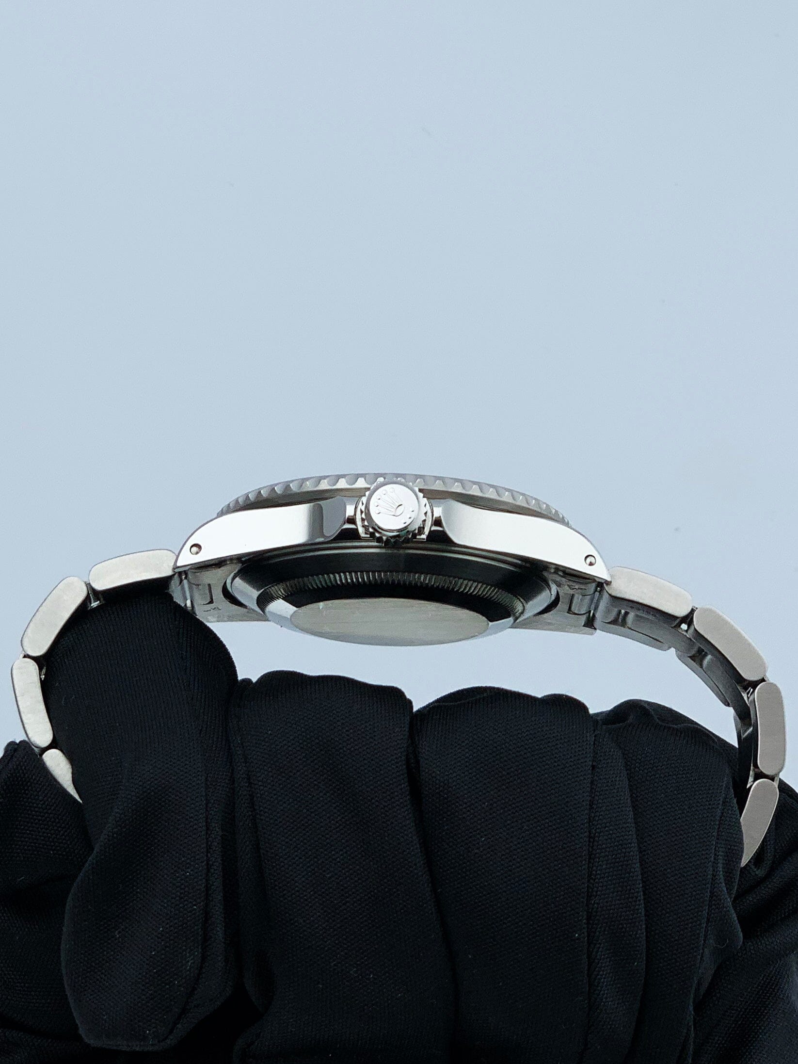Rolex Oyster Perpetual Submariner 16610 Mens Watch | Phigora