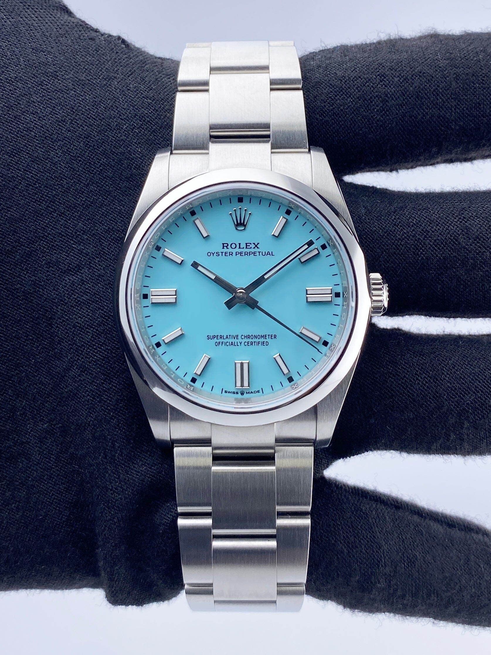 Rolex Oyster Perpetual Turquoise Dial 126000 Mens Watch Box – Phigora