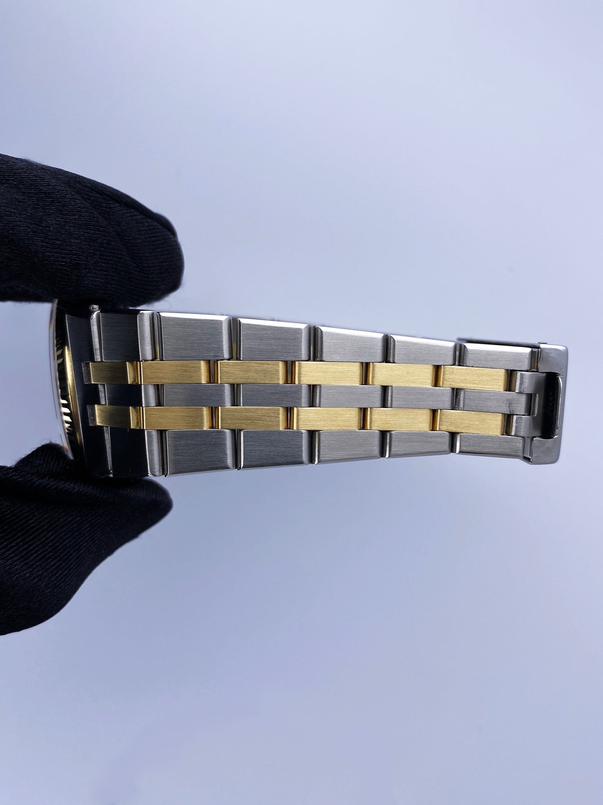 Rolex Oysterquartz Datejust 17013 Two Tone Mens Watch