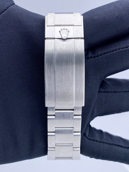 R01242202X_8.jpg