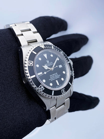 R06272203X_Sea-Dweller 16600_sm_4.jpg