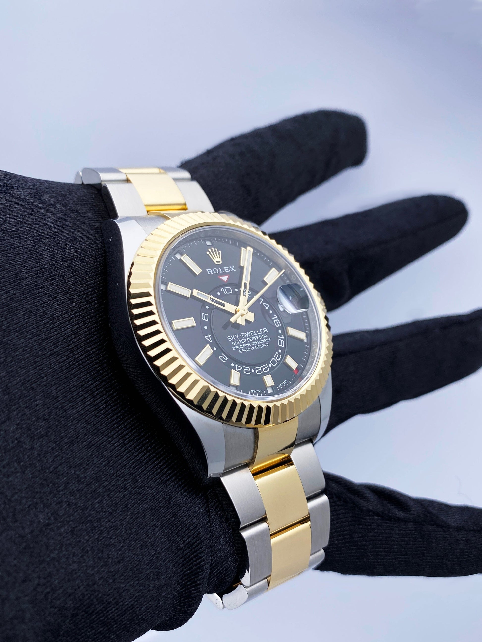 Rolex Sky-Dweller 326933 Black Dial Mens Watch Box Papers