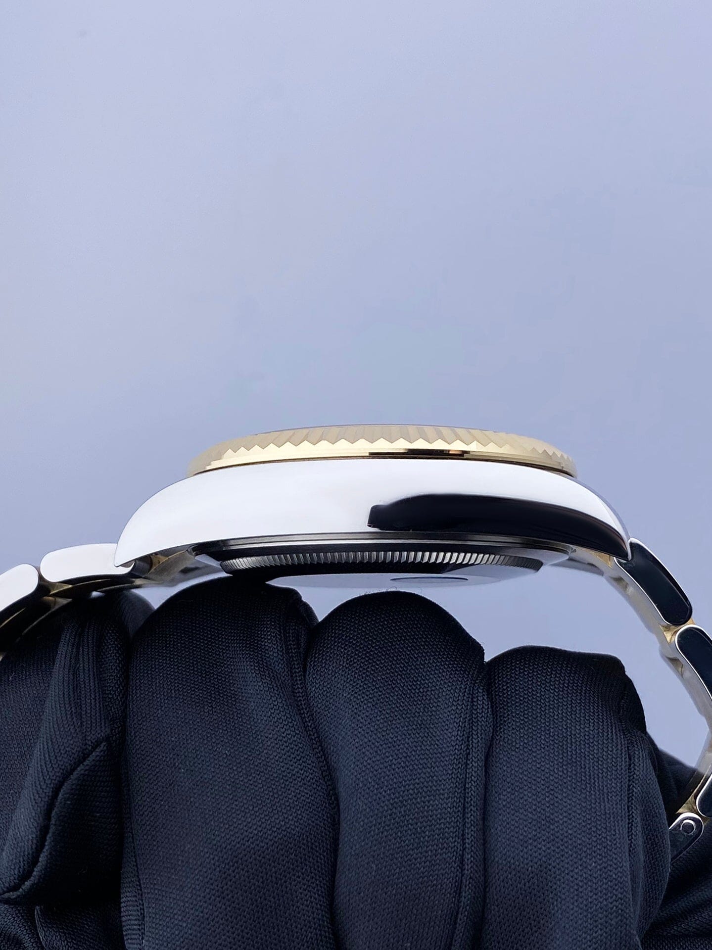 R03282206X_5 copy.jpg