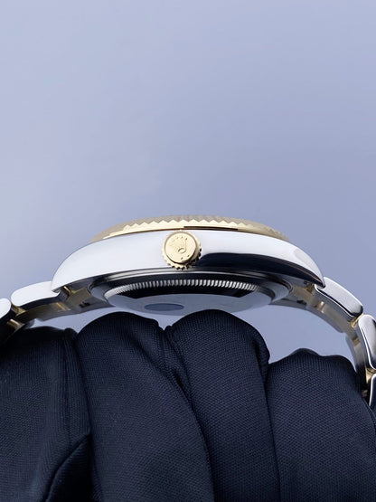 R03282206X_4 copy.jpg