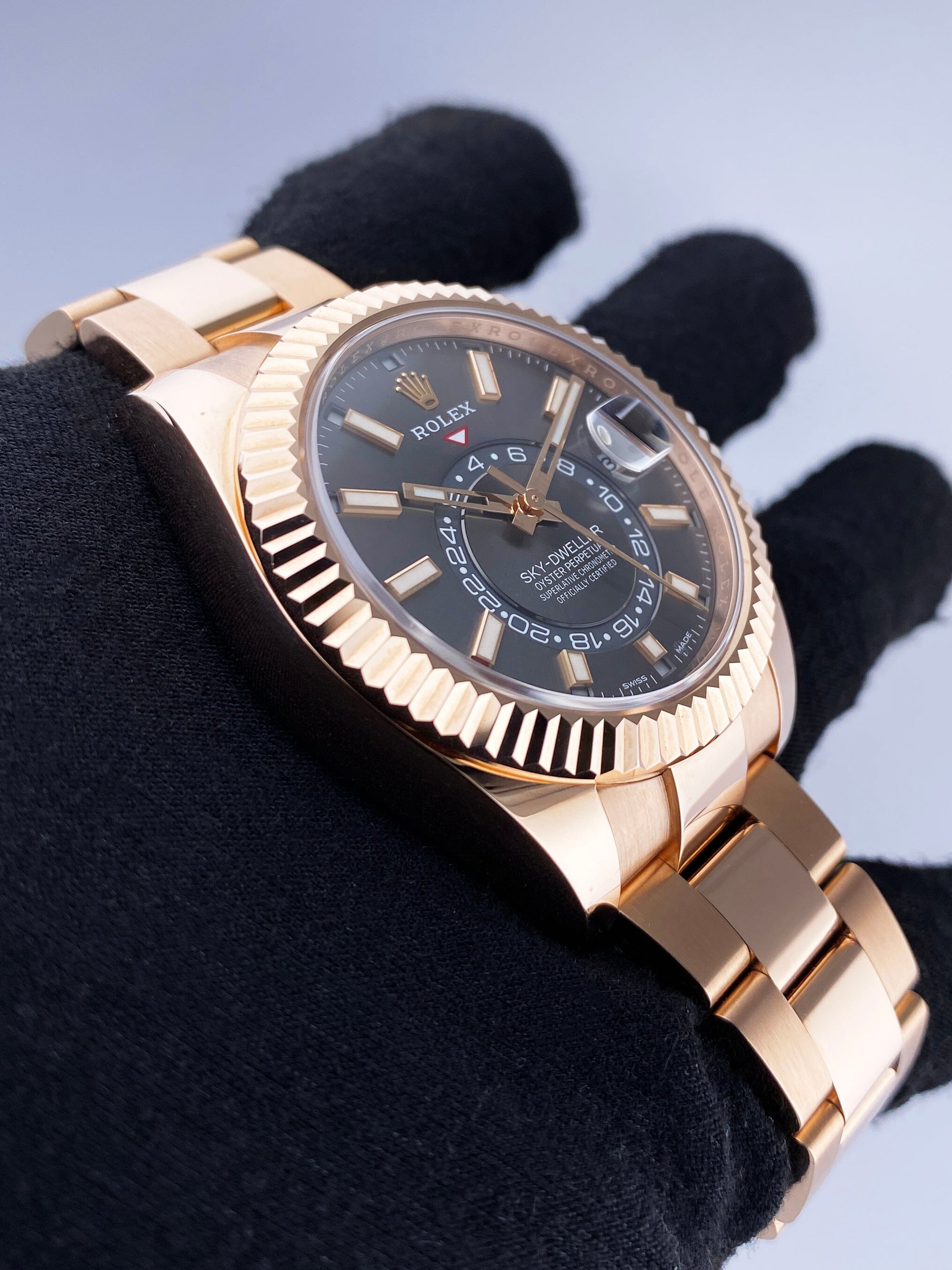 ははは56 Grey Rolex Sky Dweller Rose Gold Slate Dial Rolex Sky-Dweller 42mm