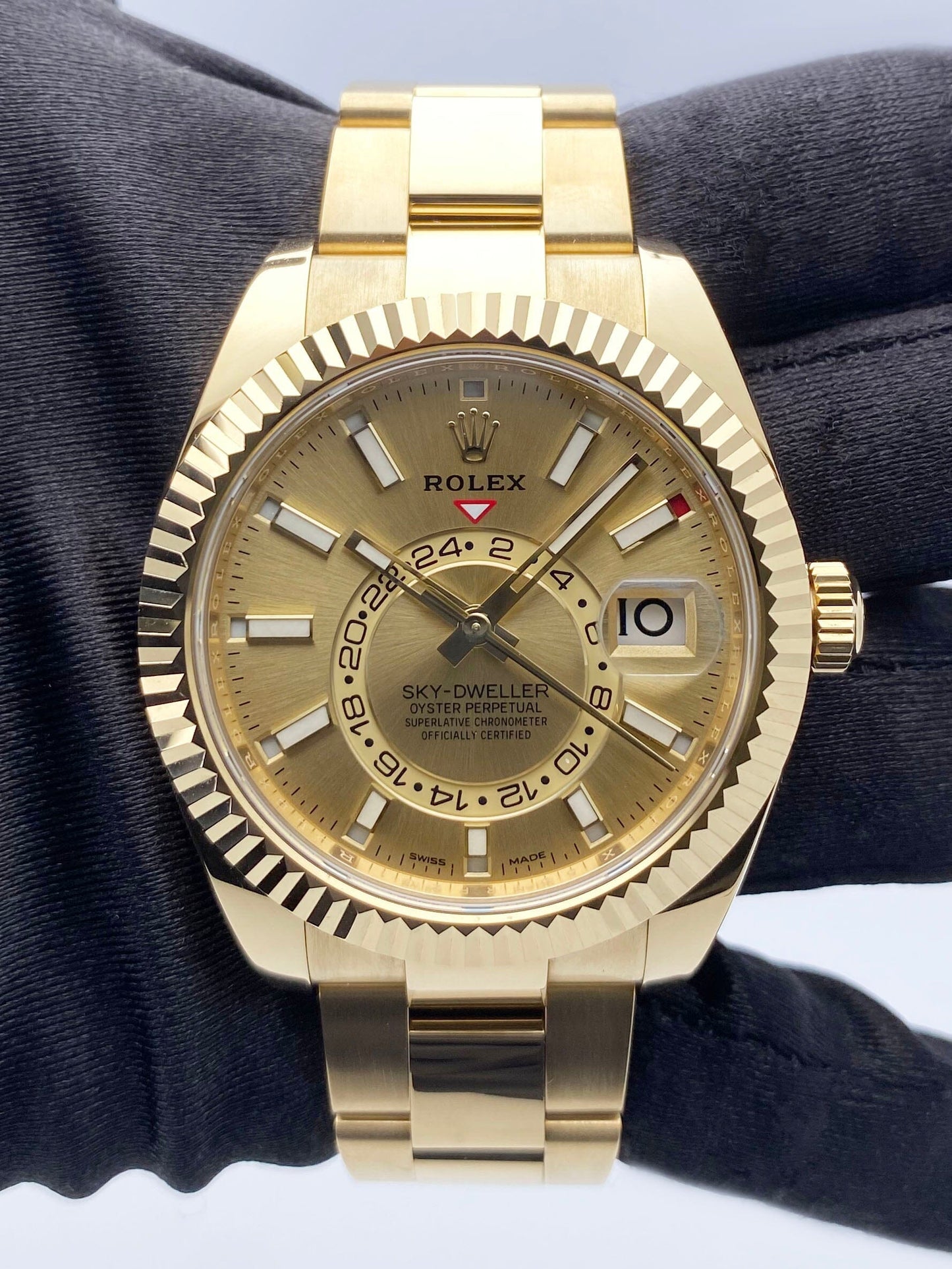 Rolex Sky-Dweller 326938 Champagne Dial Mens Watch Box Papers - Watches