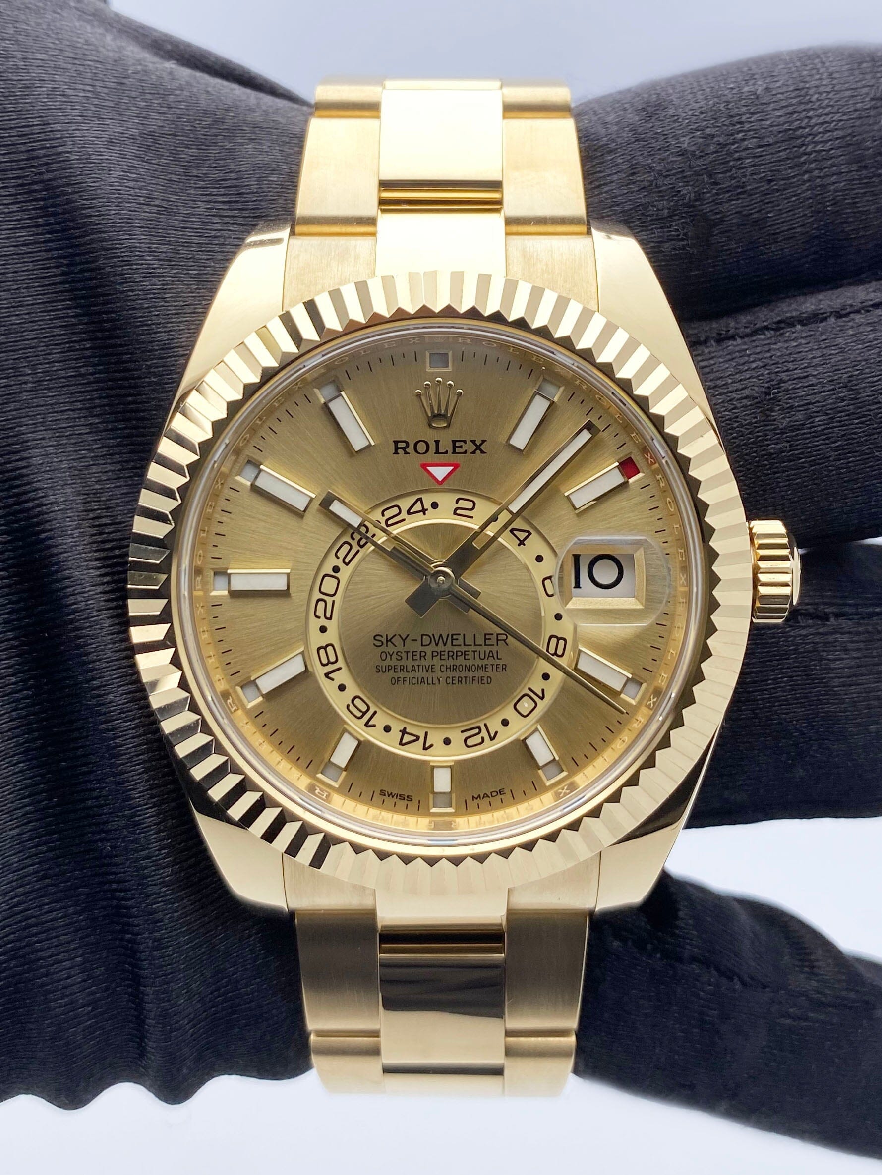 Rolex Sky-Dweller 326938 Champagne Dial Mens Watch Box Papers - Watches
