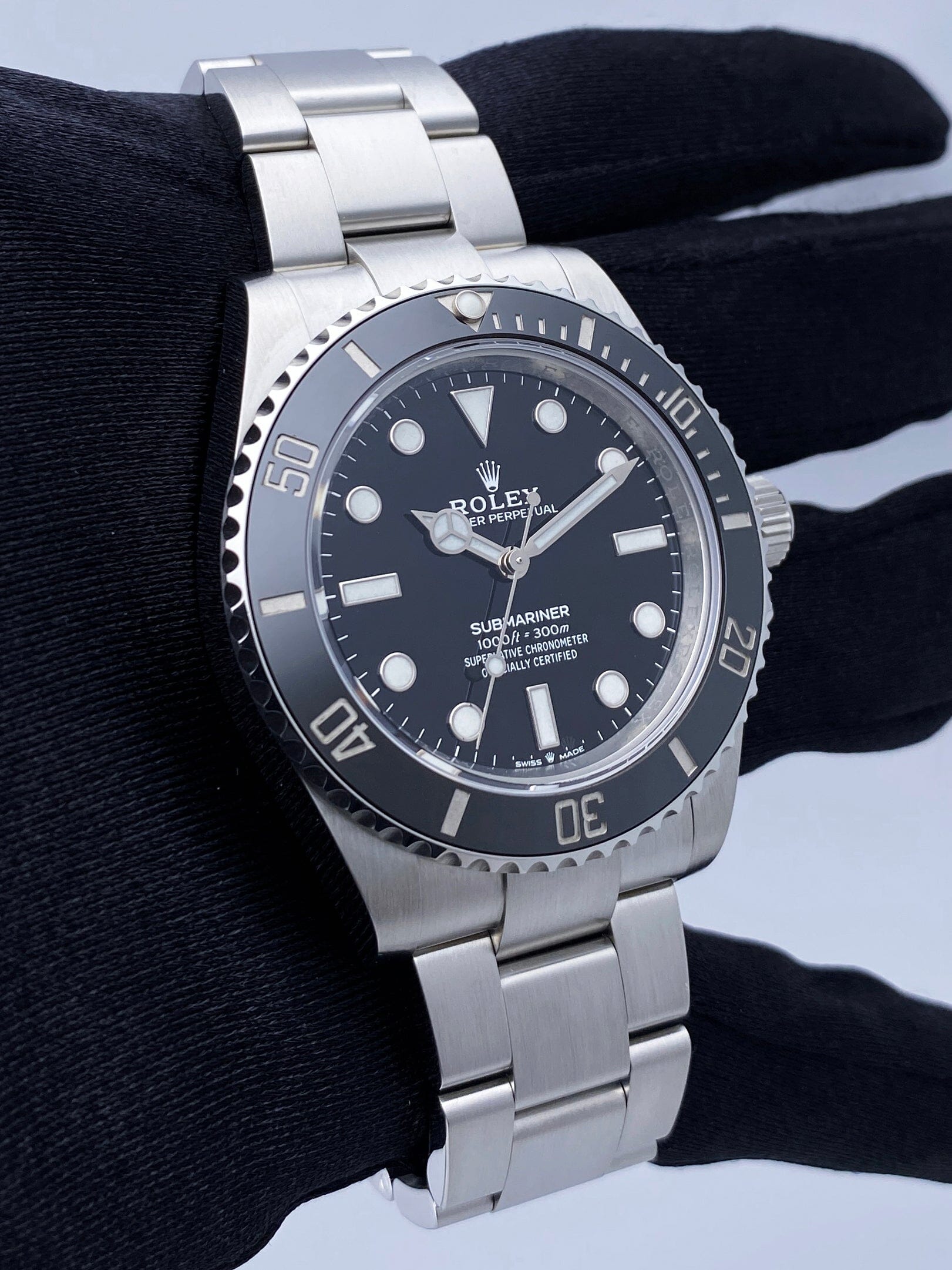 Rolex Submariner 124060 Mens Watch Box Papers - Virtual