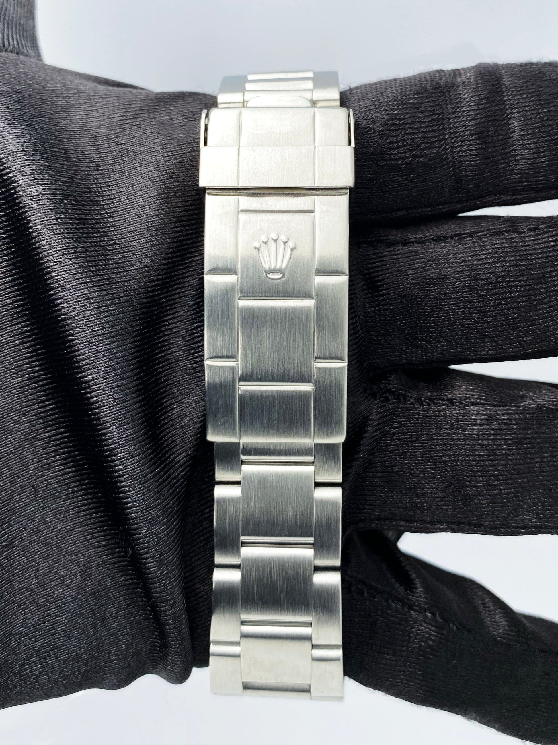 Rolex Submariner 14060M No Date Mens Watch Box Papers - Watches