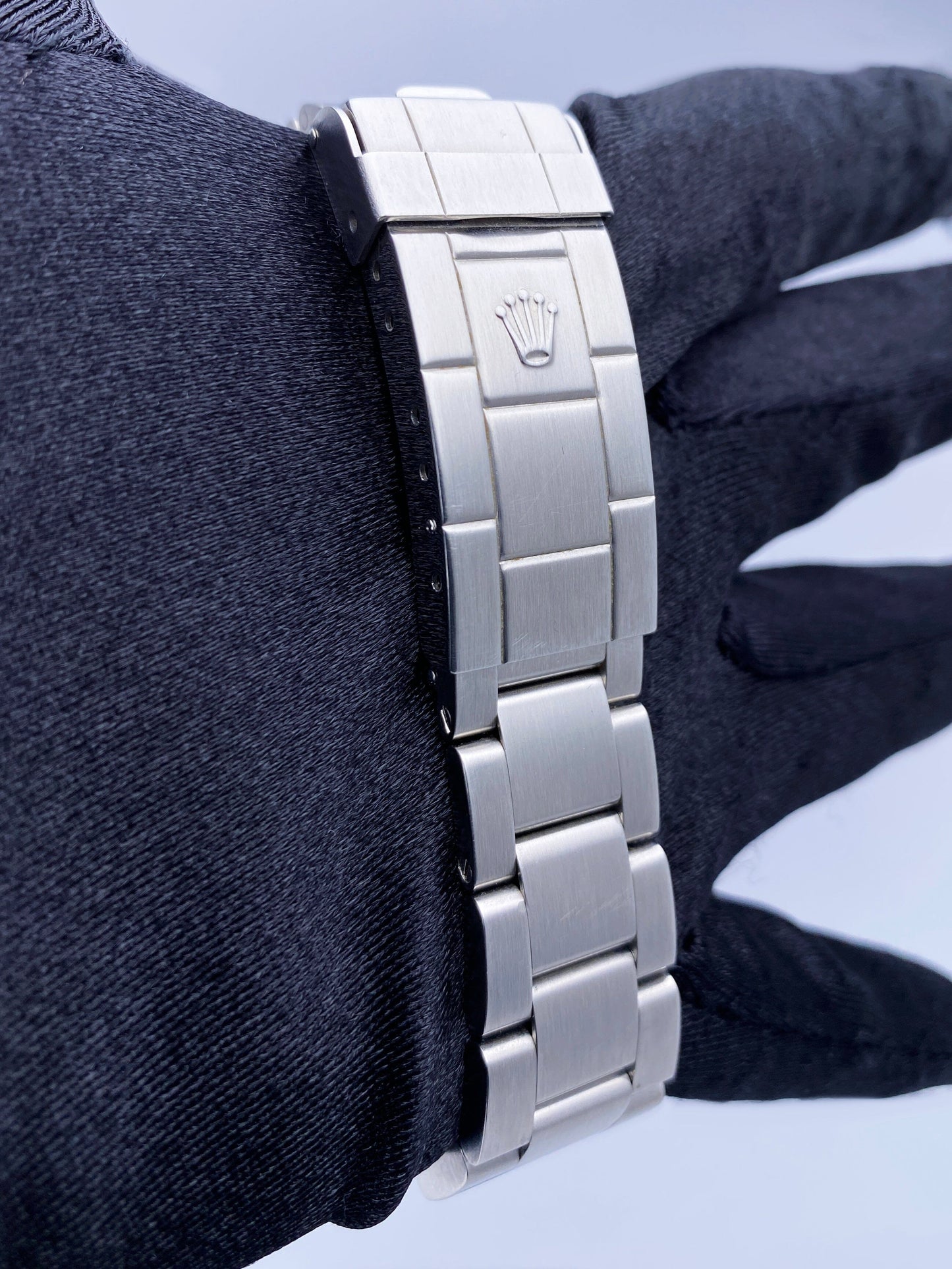 Rolex Submariner Date 16610 Mens Watch - Watches