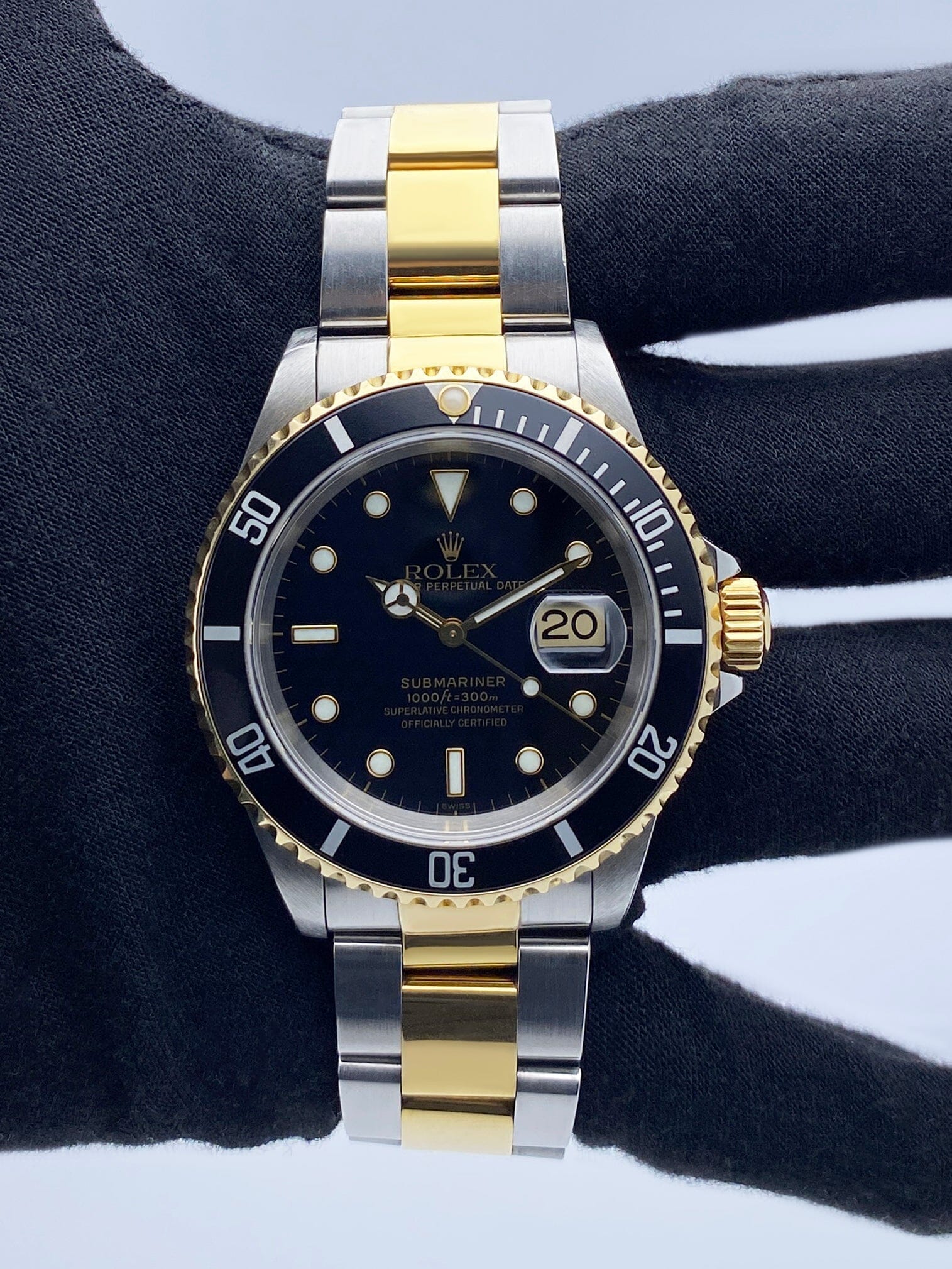 Rolex Submariner Date 16613 Black Dial Mens Watch Box Papers - Watches