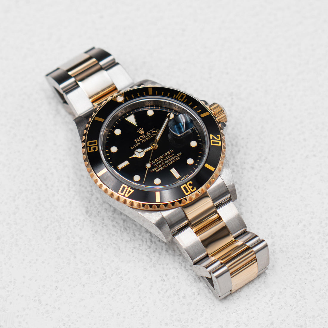 Rolex Submariner Date 16613LN Black Dial Mens Watch Box Papers