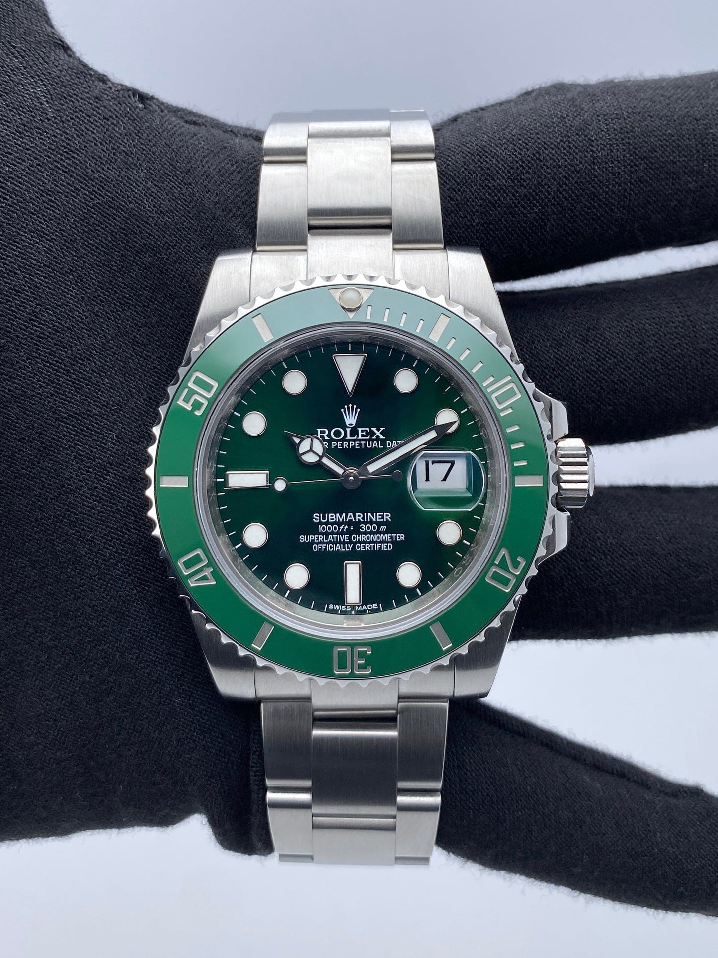 Rolex Submariner Date ’Hulk’ 116610LV Mens Watch Box Papers - Watches