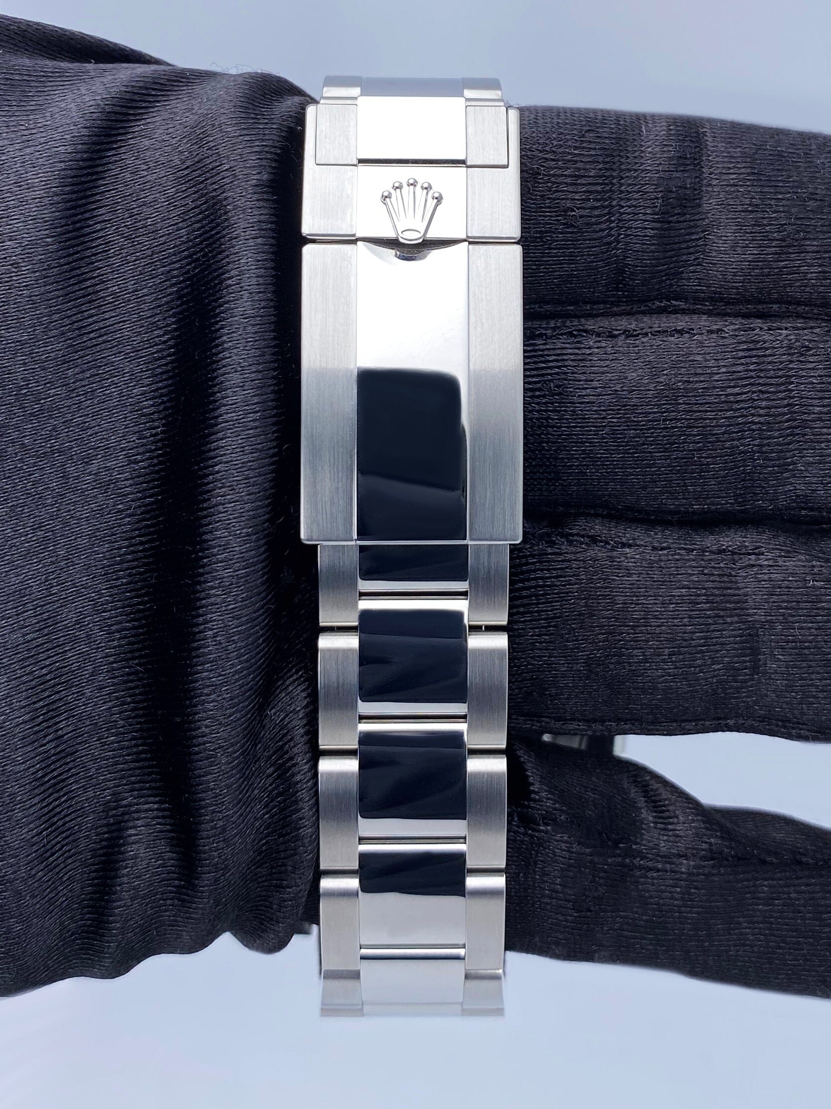 Rolex Yacht-Master 126622 Men Watch Box & Papers - Virtual