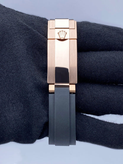 R12152201X_7_2.jpg
