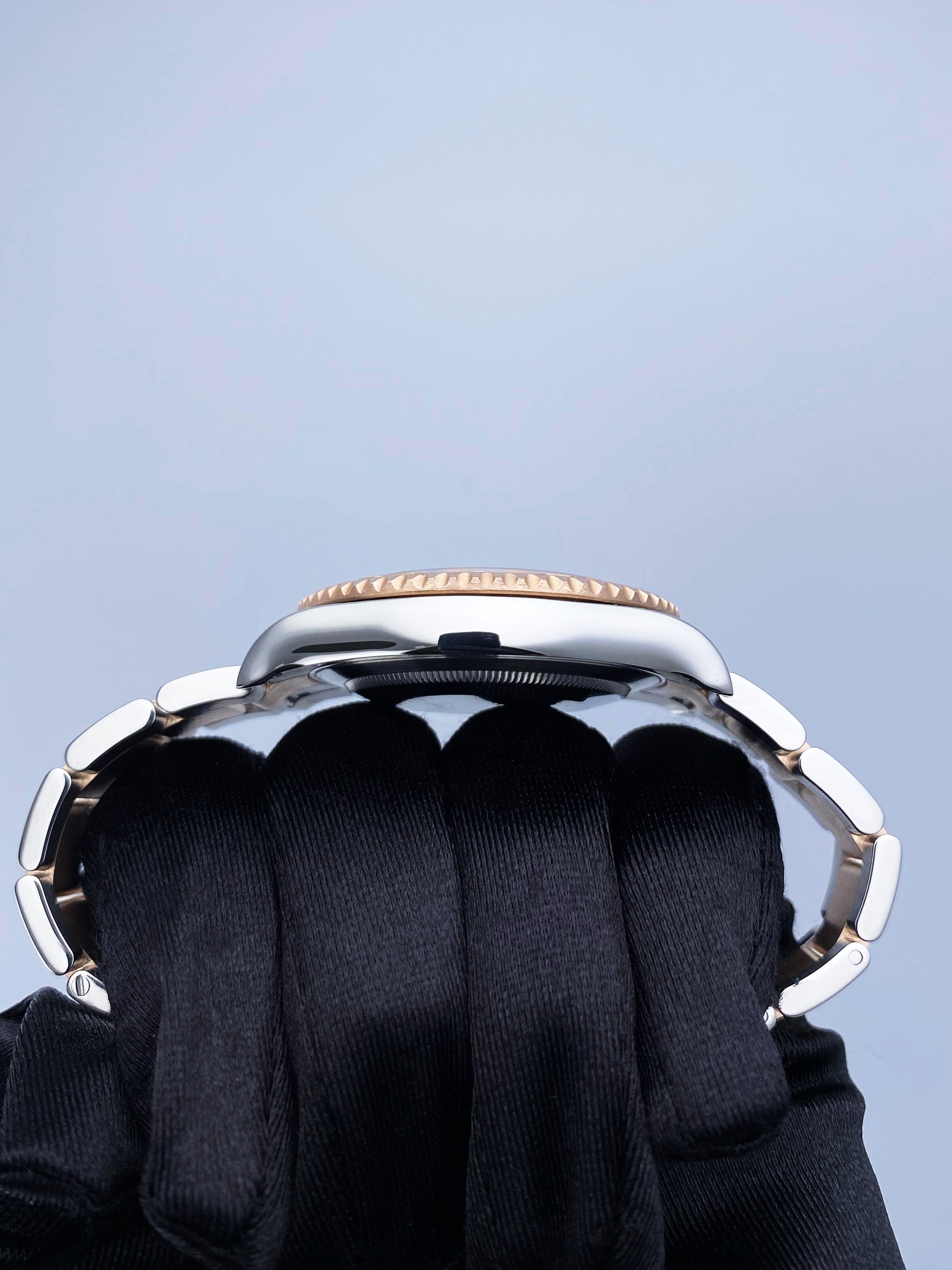 Rolex Yacht-Master 40 116621 Black Dial Mens Watch Box Papers