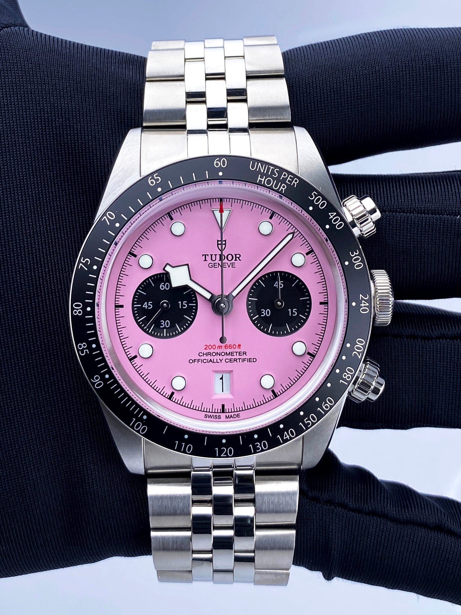 Tudor Black Bay Chrono 79360N Pink Dial Mens Watch Box – Phigora