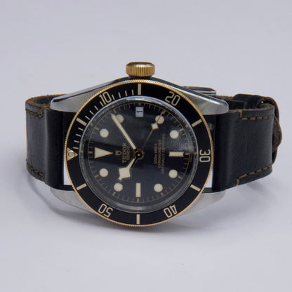 Tudor Black Bay M79733N Dial Mens Watch Box Papers - Watches