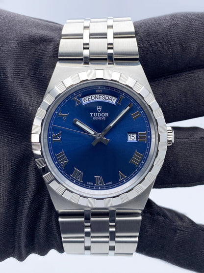 Tudor Royal 28600 Blue Dial Mens Watch Box Papers - Watches