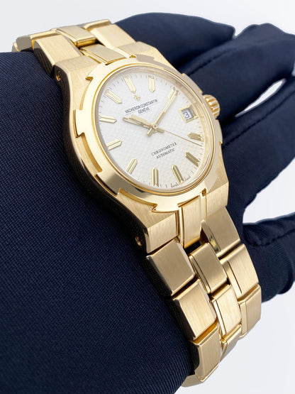 Vacheron Constantin Overseas 42050 18K Yellow Gold Mens Watch - Wristwatch