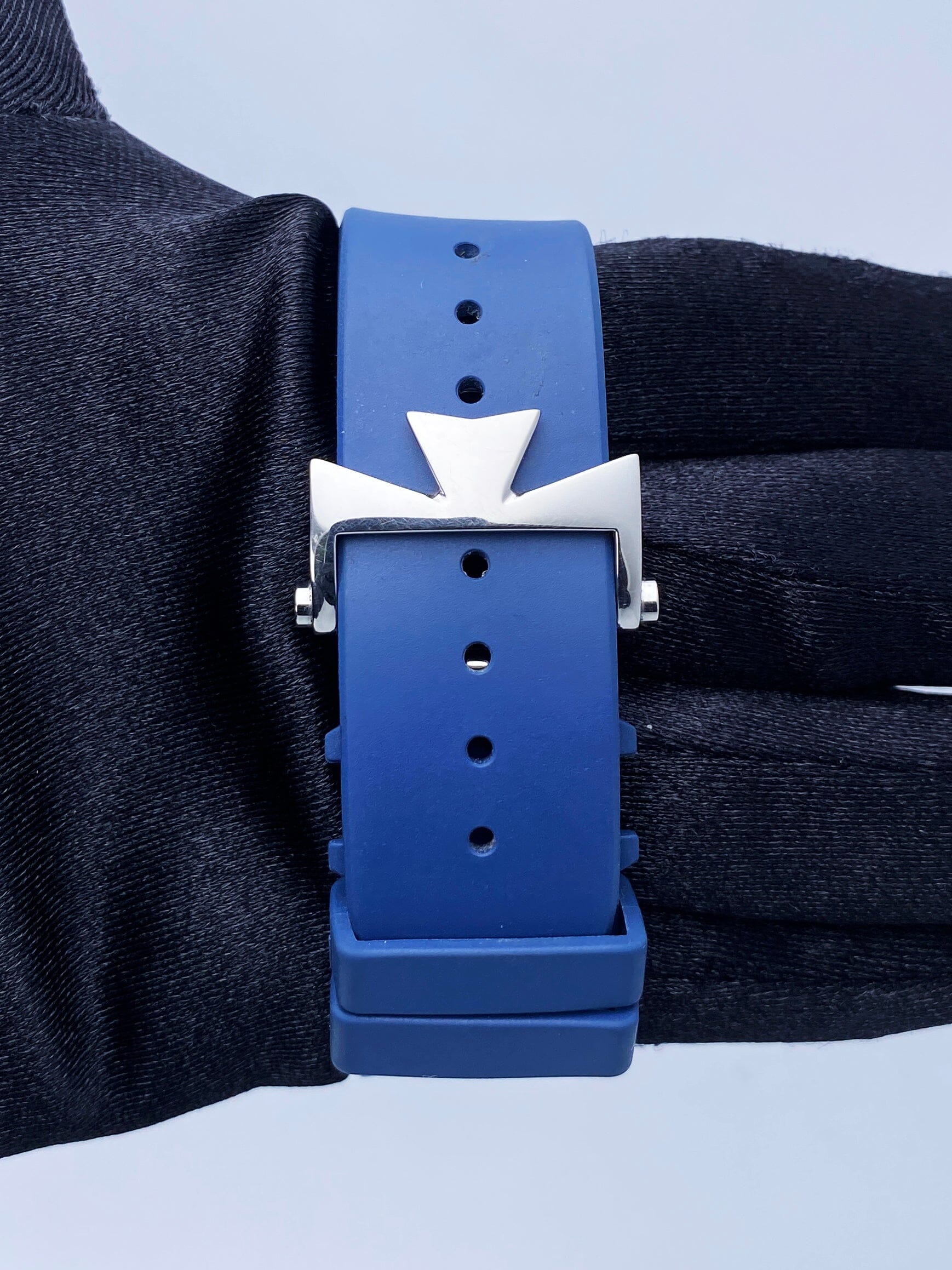 VC06222201X_8 copy.jpg