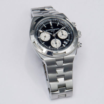Vacheron Constantin Overseas 5500V/110A-B481 Black Dial Mens Watch Box Papers - Watches