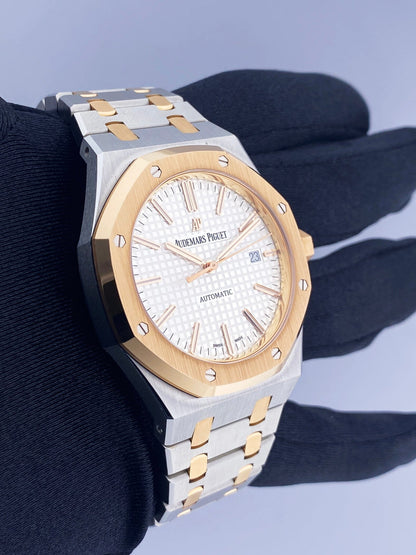 Audemars Piguet Royal Oak 15400SR White Dial Mens Watch Papers - Virtual