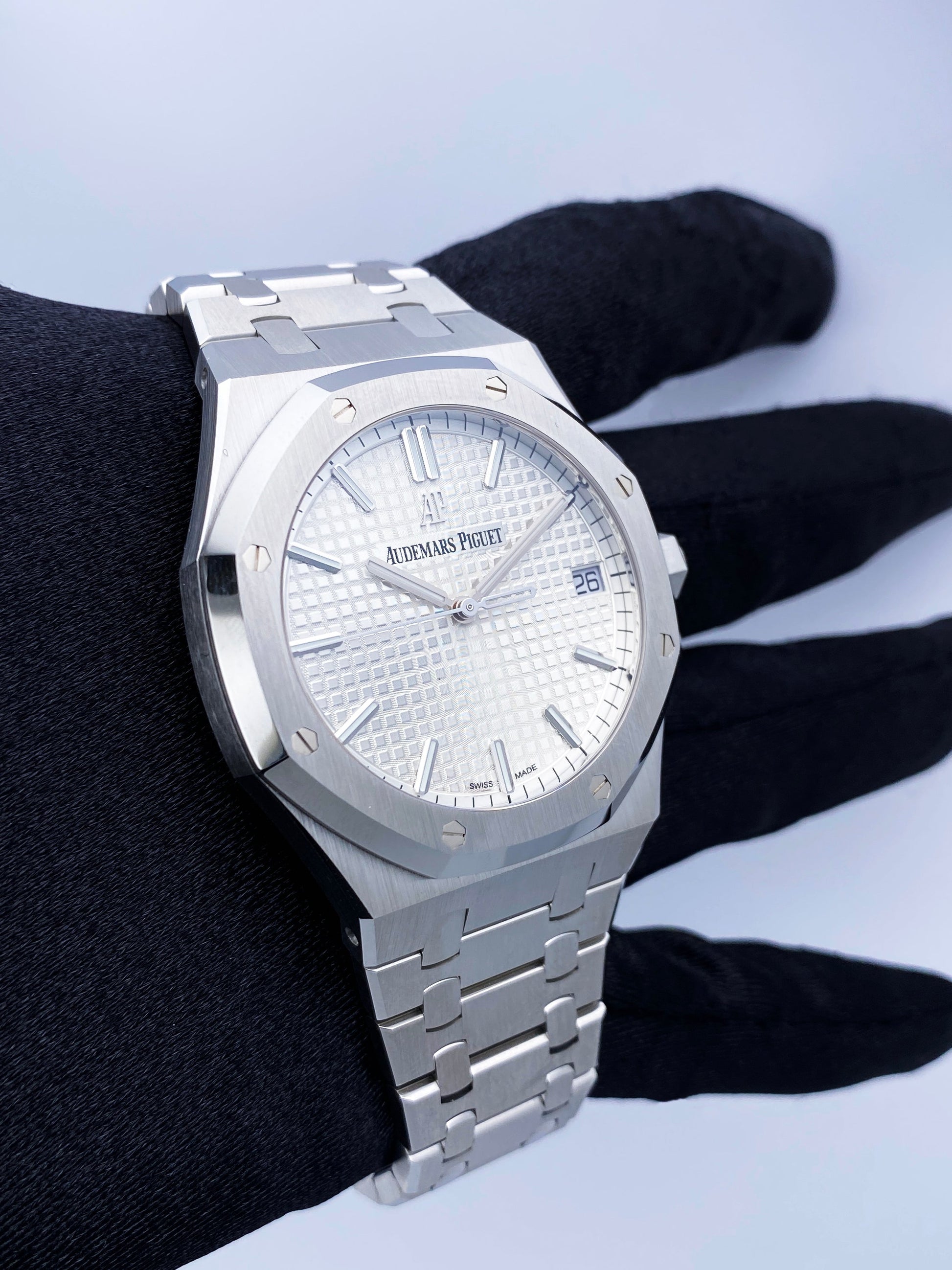Audemars Piguet Royal Oak 15500ST Silver Dial Mens Watch Box Papers - Virtual
