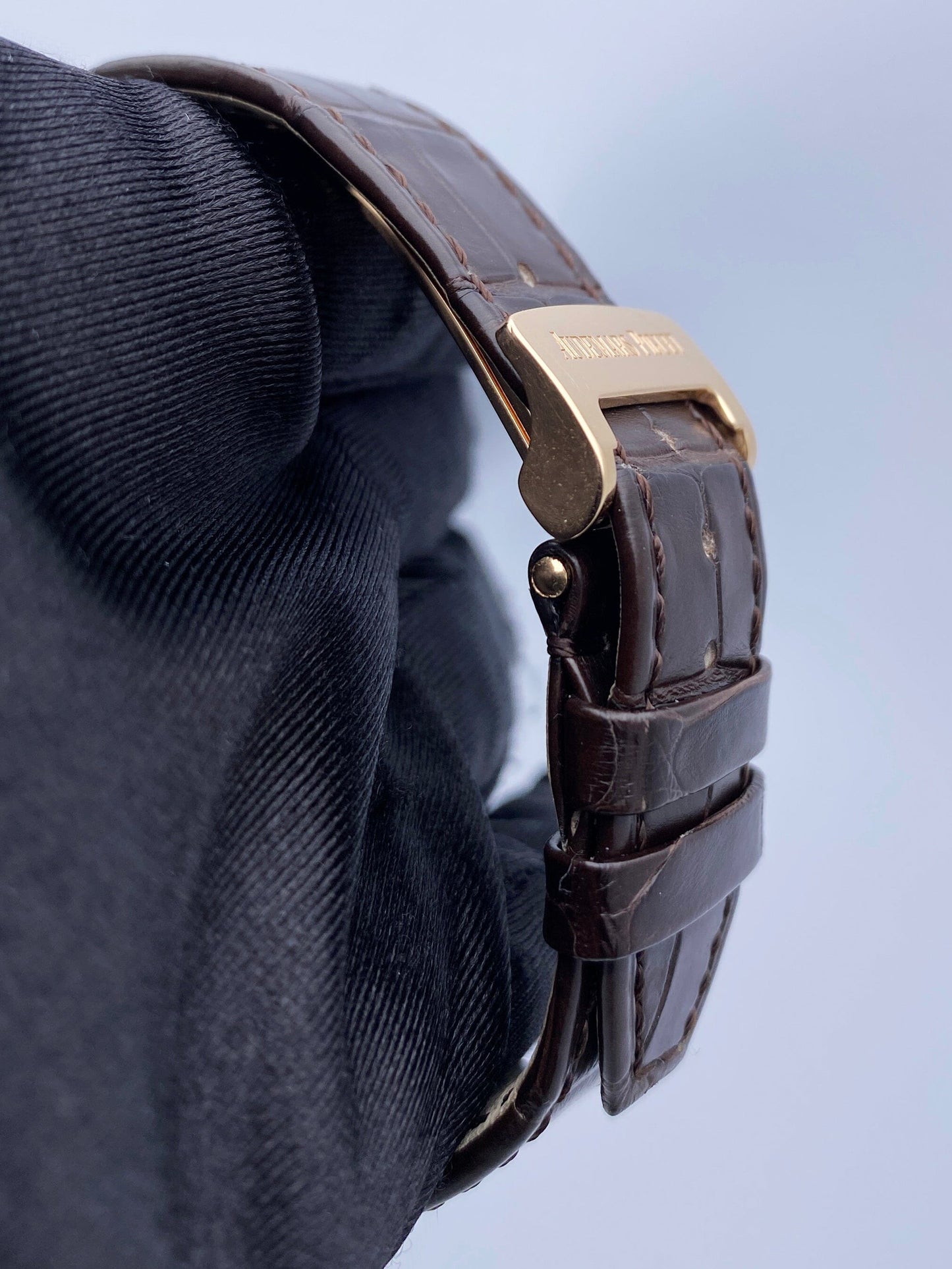 Audemars Piguet Royal Oak 26331OR 18k Rose Gold Mens Watch Box Papers