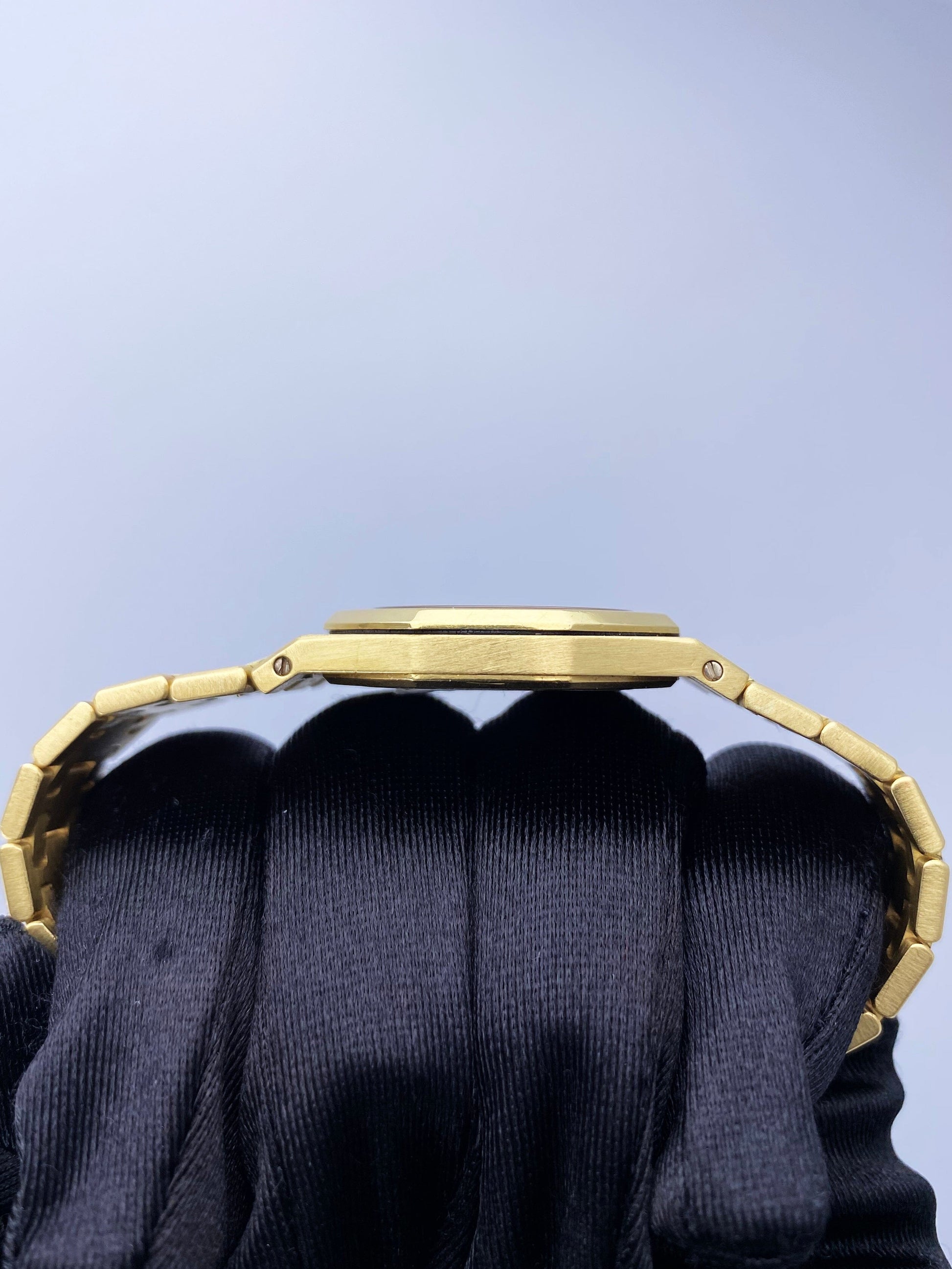 Audemars Piguet Royal Oak 6007BA 18K Yellow Gold Ladies Watch - Wristwatch