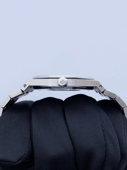 Audemars Piguet Royal Oak 67651ST Ladies Watch Box & Papers