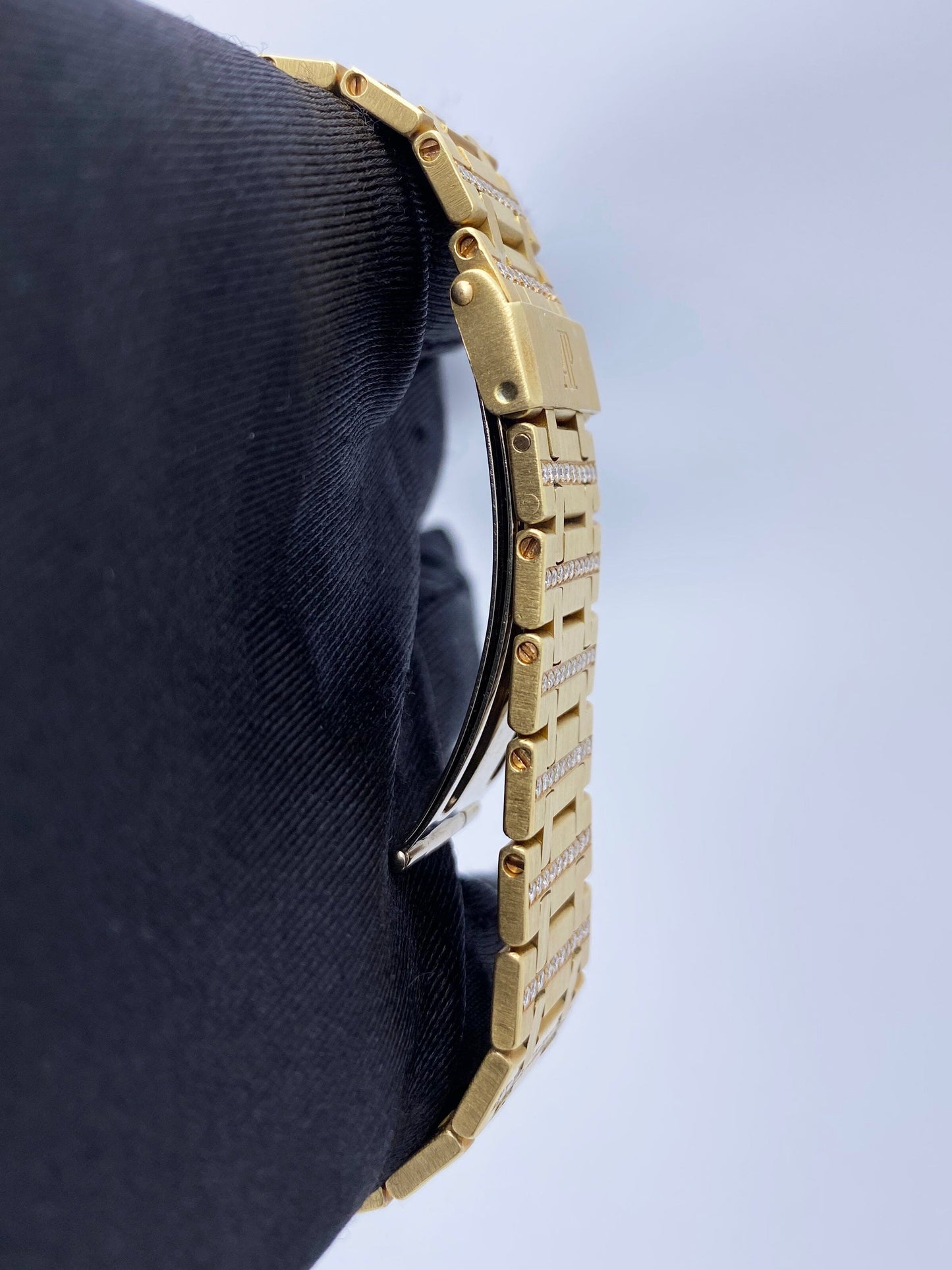Audemars Piguet Royal Oak Diamond Champagne Dial 18K Yellow Gold Mens Watch - Watches