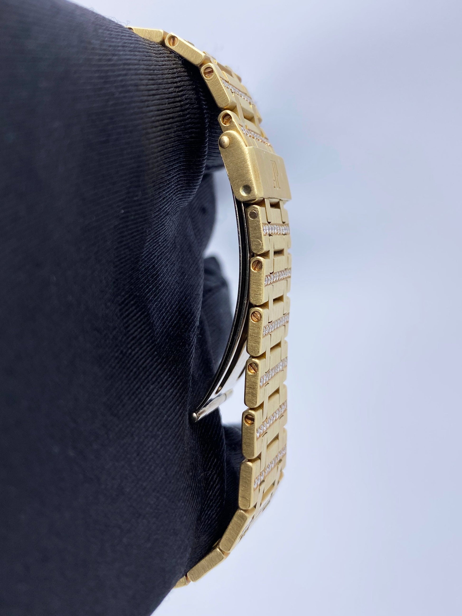 Audemars Piguet Royal Oak Diamond Champagne Dial 18K Yellow Gold Mens Watch - Watches
