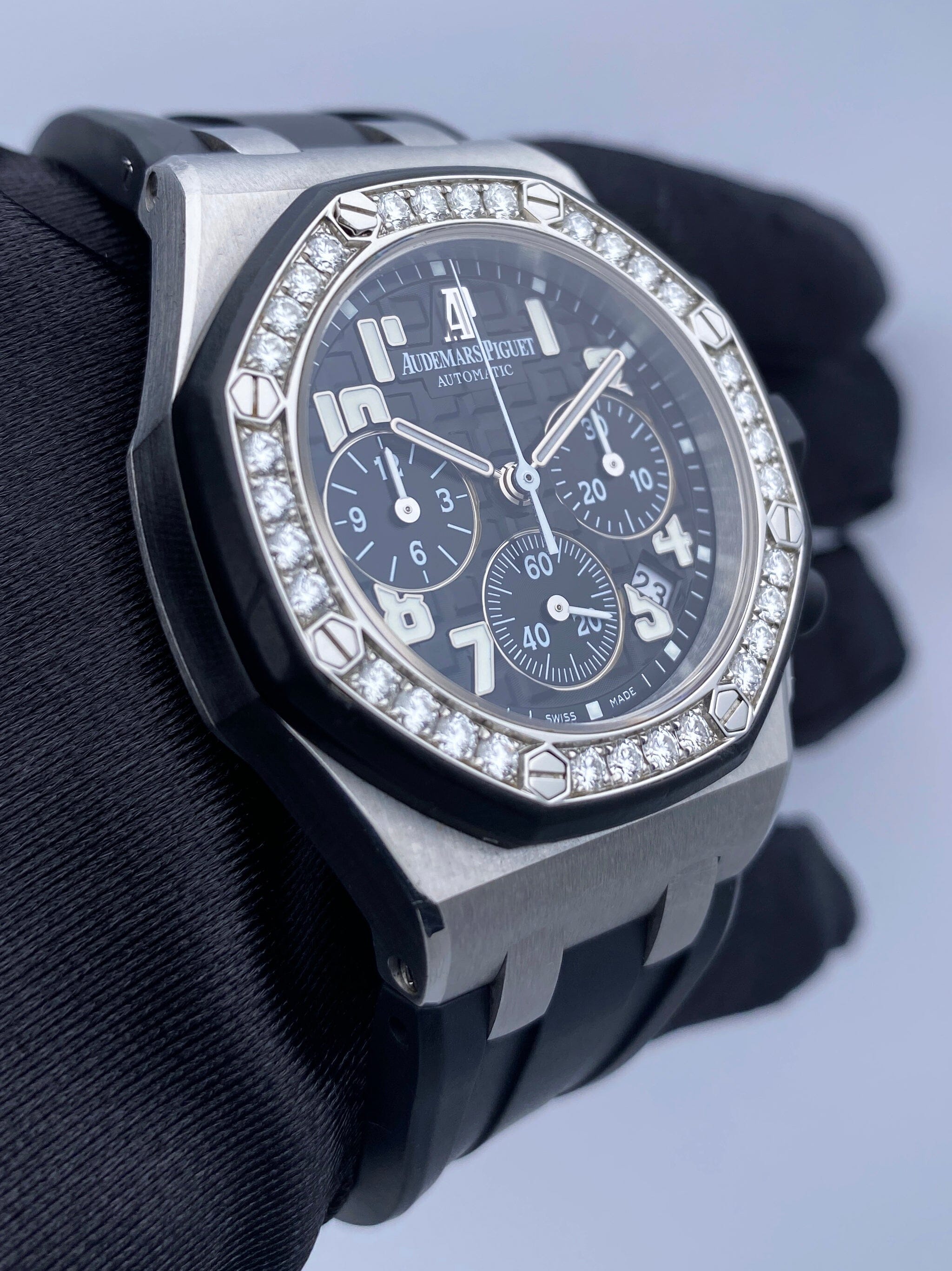 Audemars Piguet ノベルティ Audemars Piguet Royal Oak Offshore 26048SK Diamond Black Dial