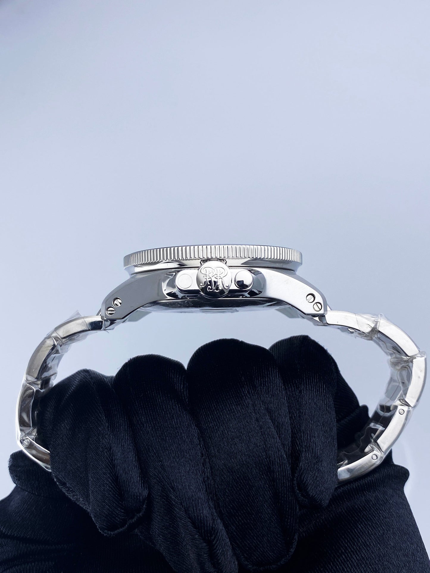 Brand New BALL Engineer Hydrocarbon Original 40mm Mens Watch Box Papers