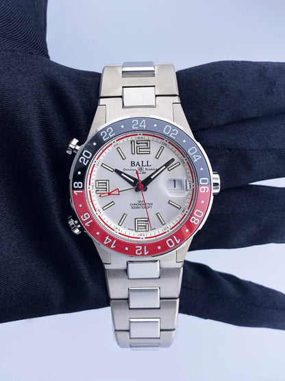 Brand New BALL Roadmaster Pilot GMT 40mm Mens Watch Box Papers