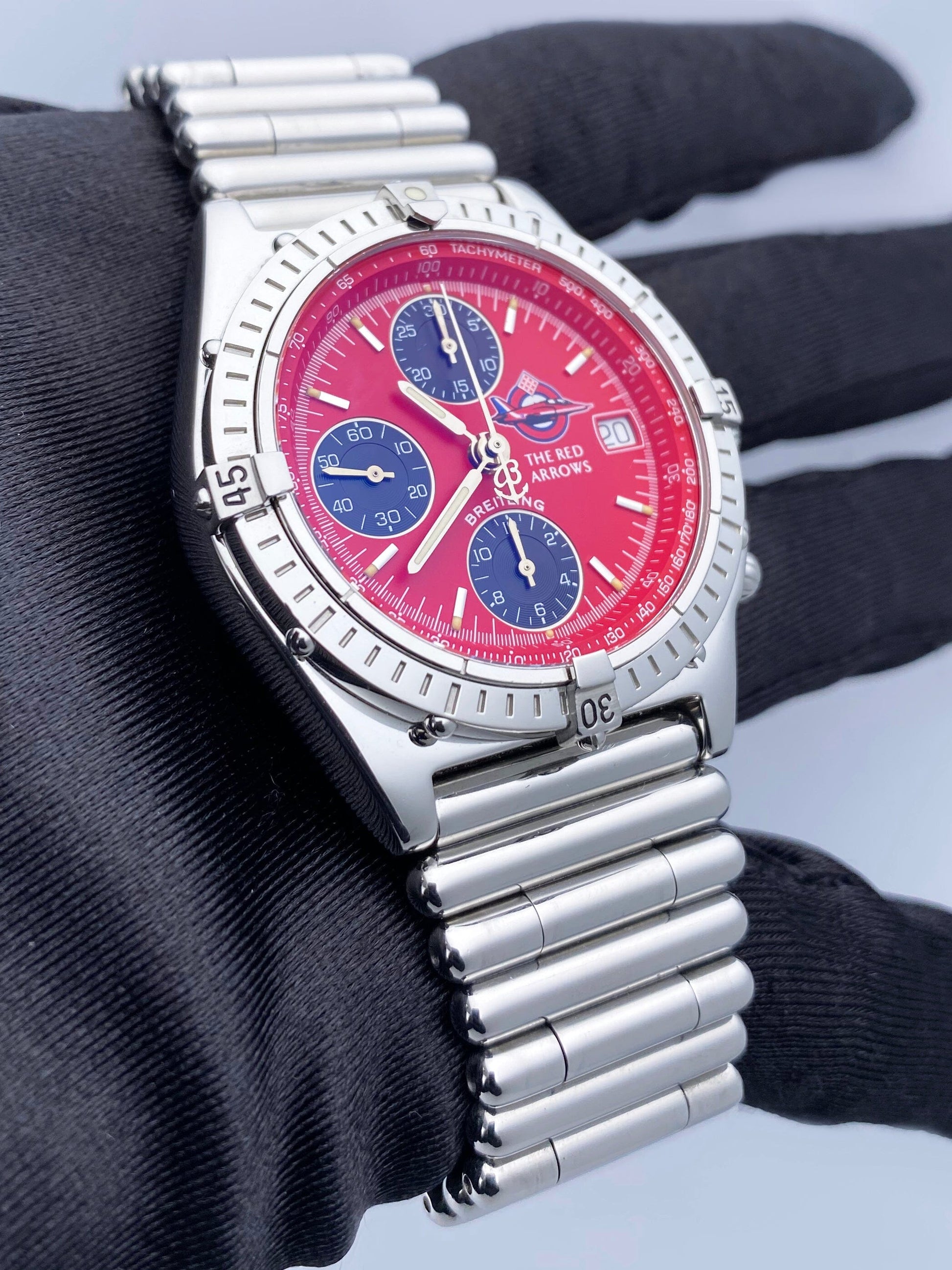 Breitling Chronomat 40 A13050.1 "The Red Arrows" Limited Edition Mens Watch